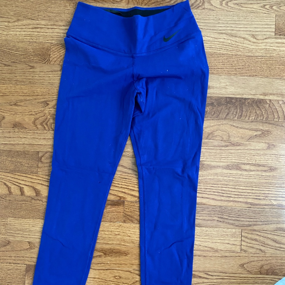 Nike leggings